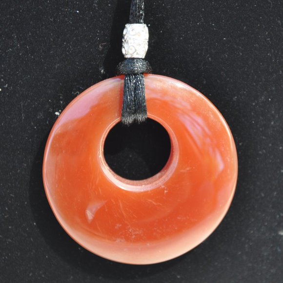 🐯 polished natural carnelian pendant on black satin cord necklace (2161) - Picture 1 of 3